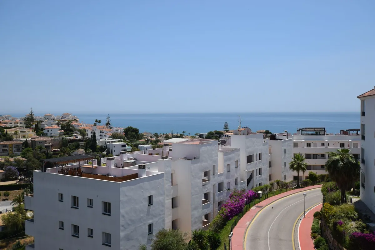 e8ab0e49-bfdf-43cf-beb4-09aec45c2fe6