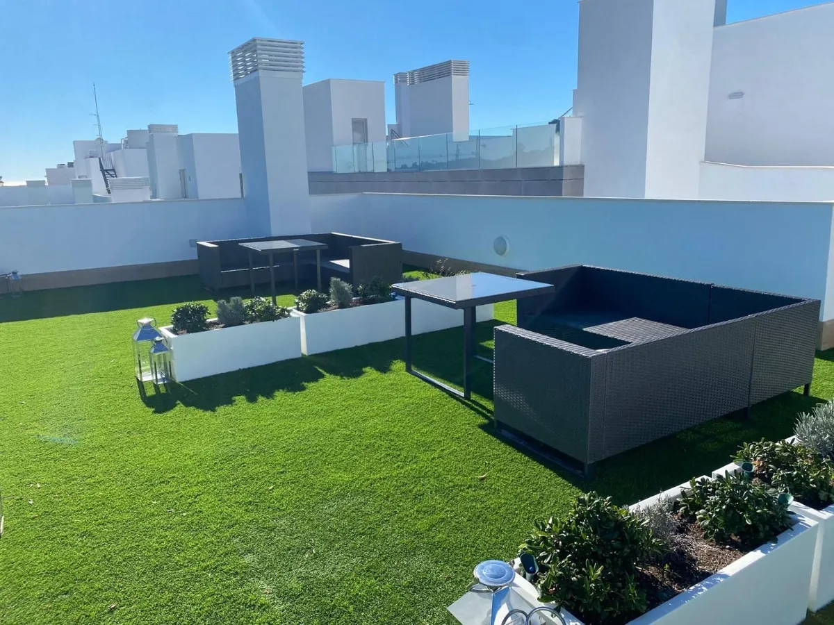 3042aebd-5ffc-4e51-9281-4b5d52437893