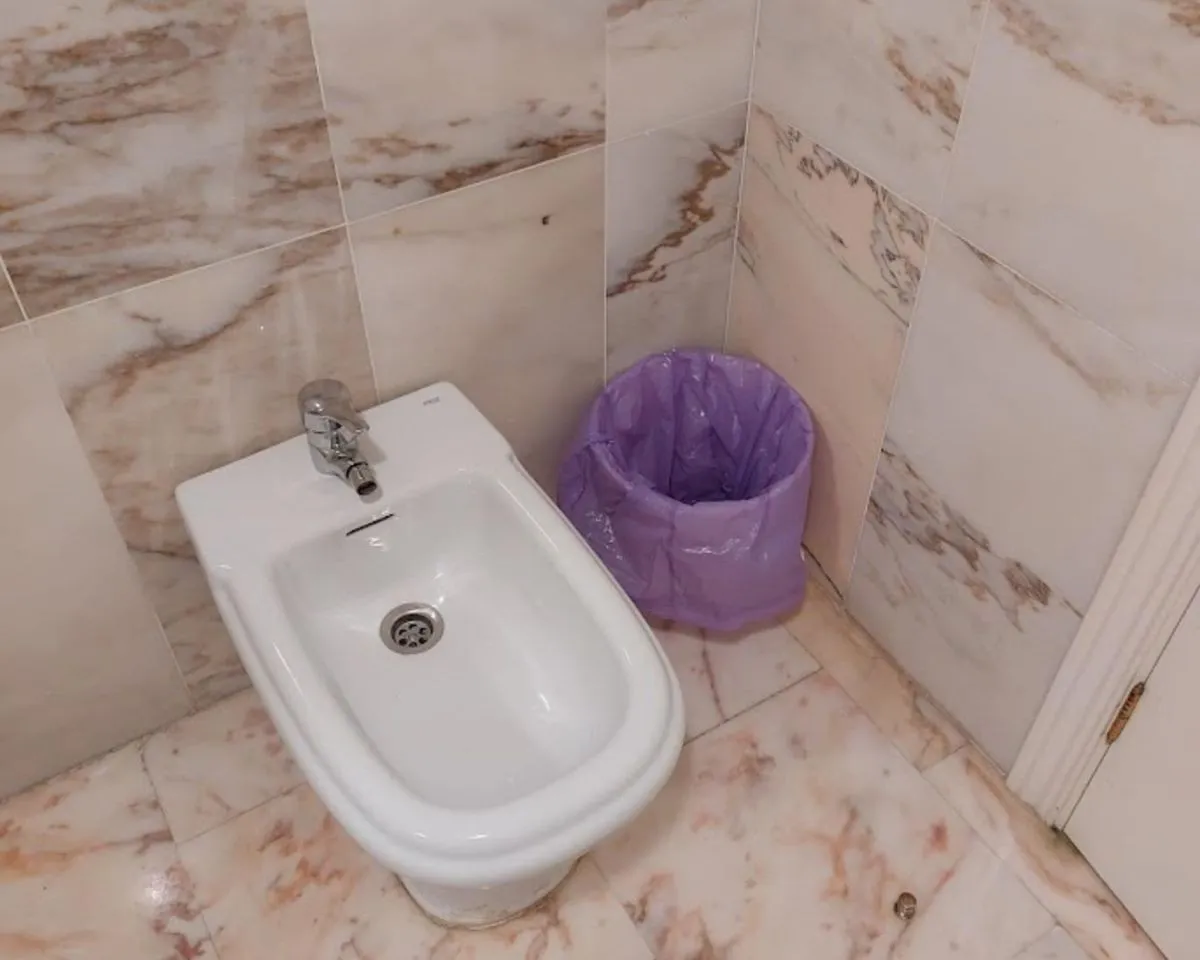 f8b13beb-323c-4504-b1b8-a800c0af4373