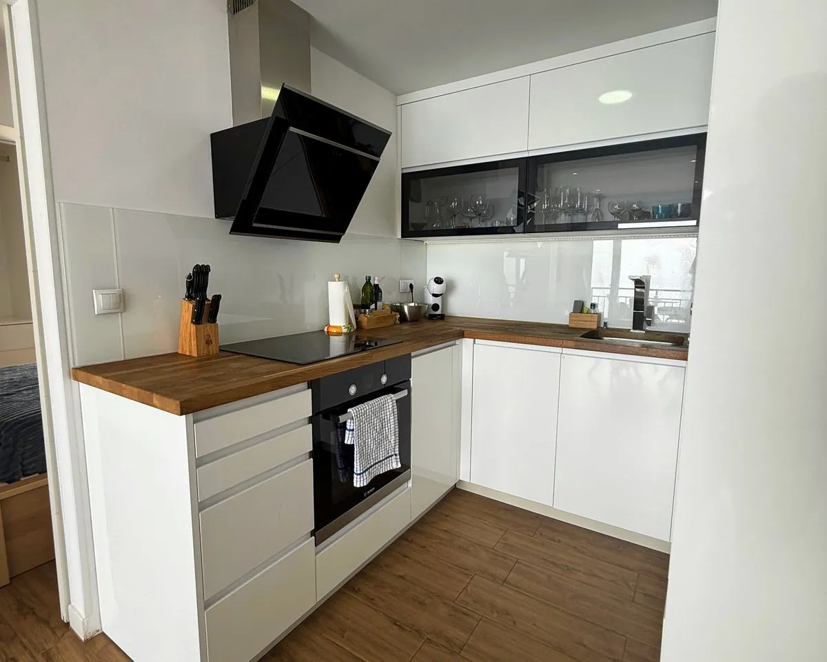 74cf7aed-686d-4f8c-8f12-f6b08bb359fe