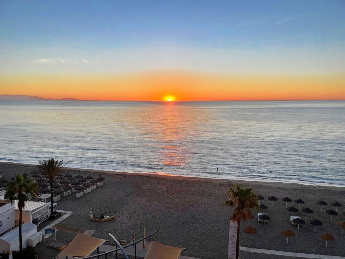 854f42bc-14d3-485f-a733-832074299cee