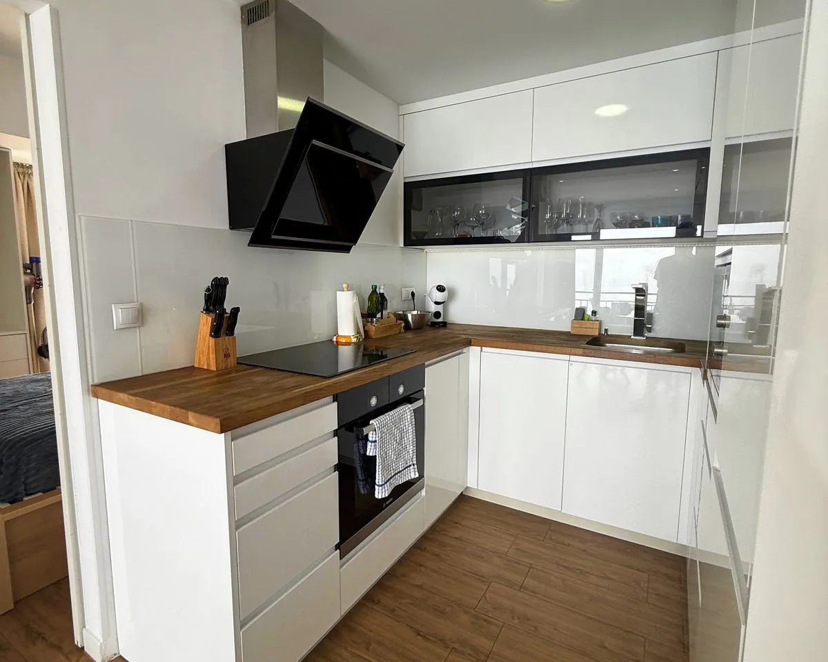 b7cb9f20-9243-4727-8d25-5d3748b2cdfd