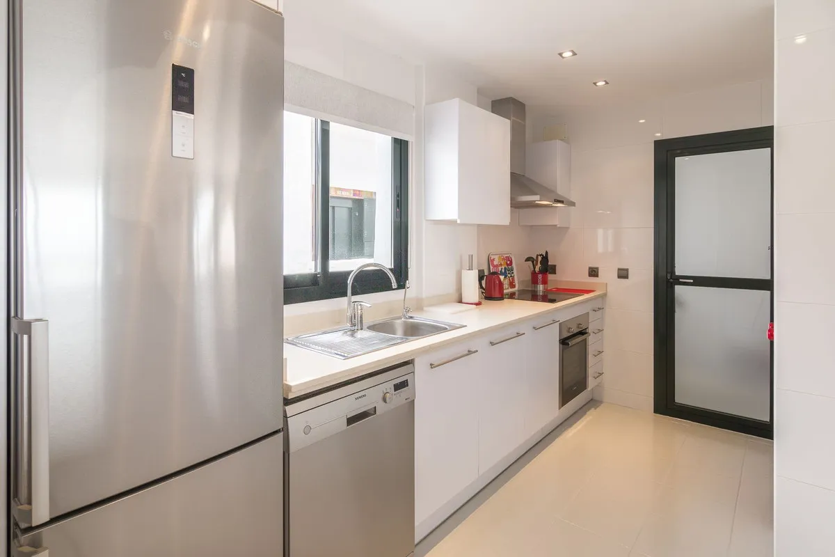 15ce489c-8e0a-46f2-a744-46d2940028b6