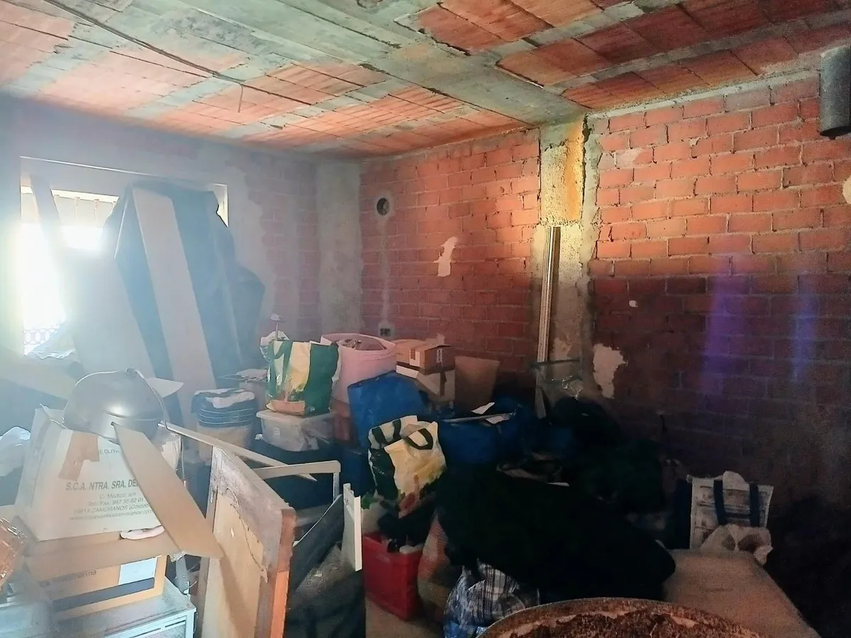 9a5808af-5af2-493b-8fc0-c475dba3f97f