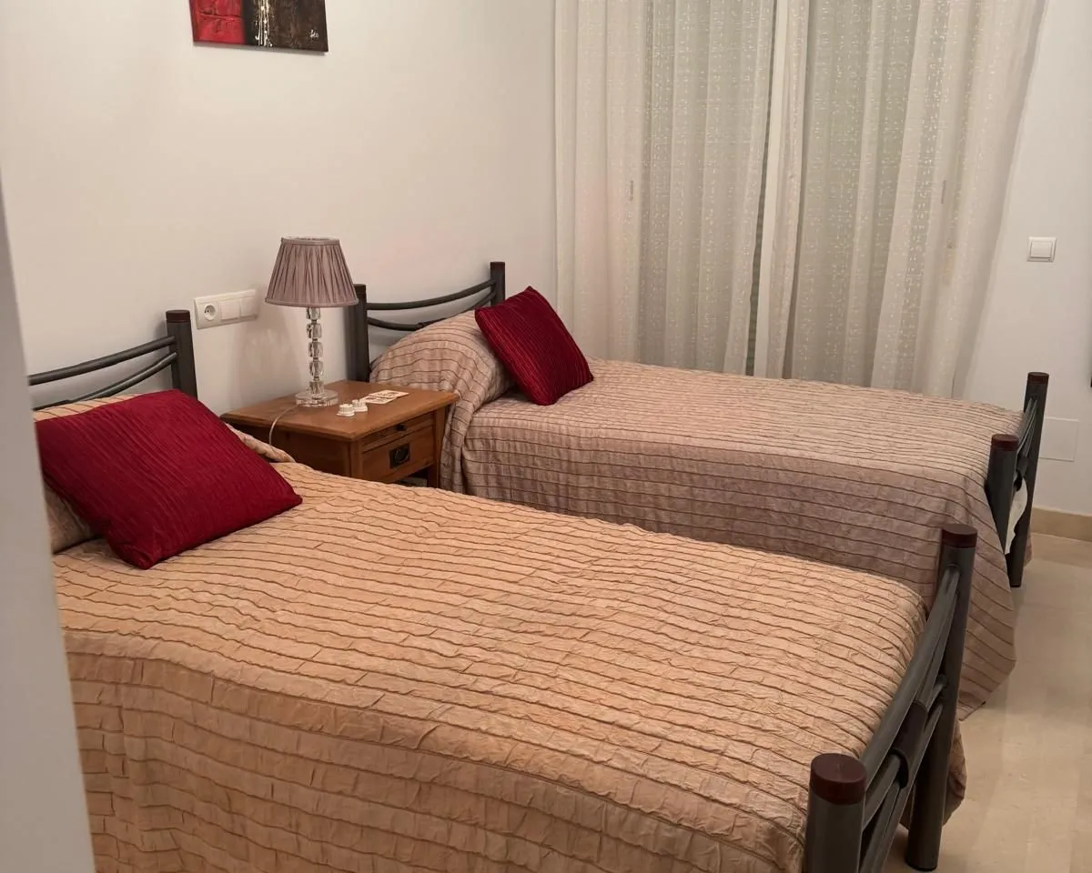 f15a333d-d38d-47a0-b5e8-c9bbfa8f1993