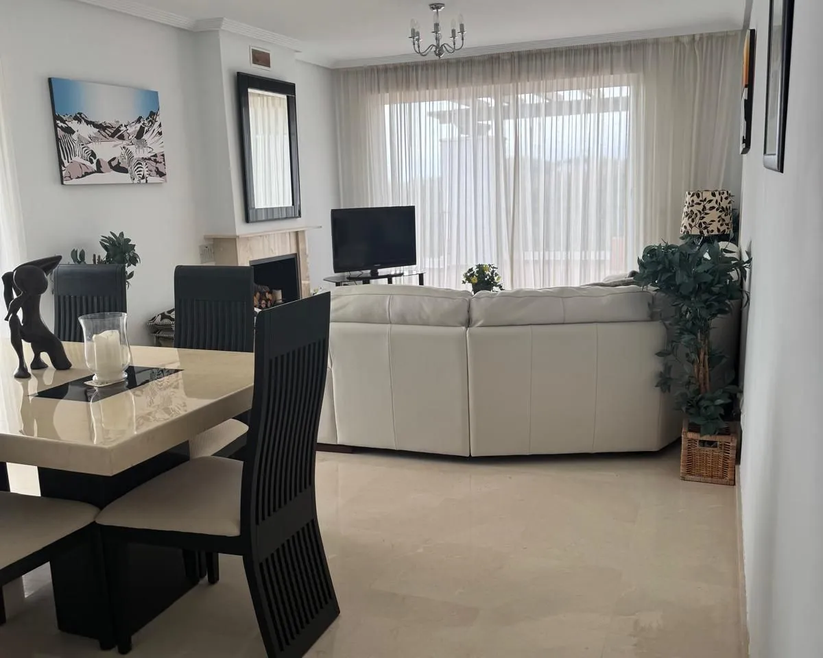 f5bc00fa-f8c5-4dba-b607-c08ef4086303