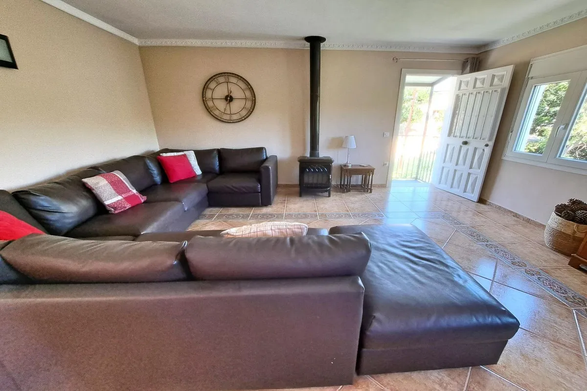 3c4220b2-095a-43d5-a1c3-4ee0642d28c9