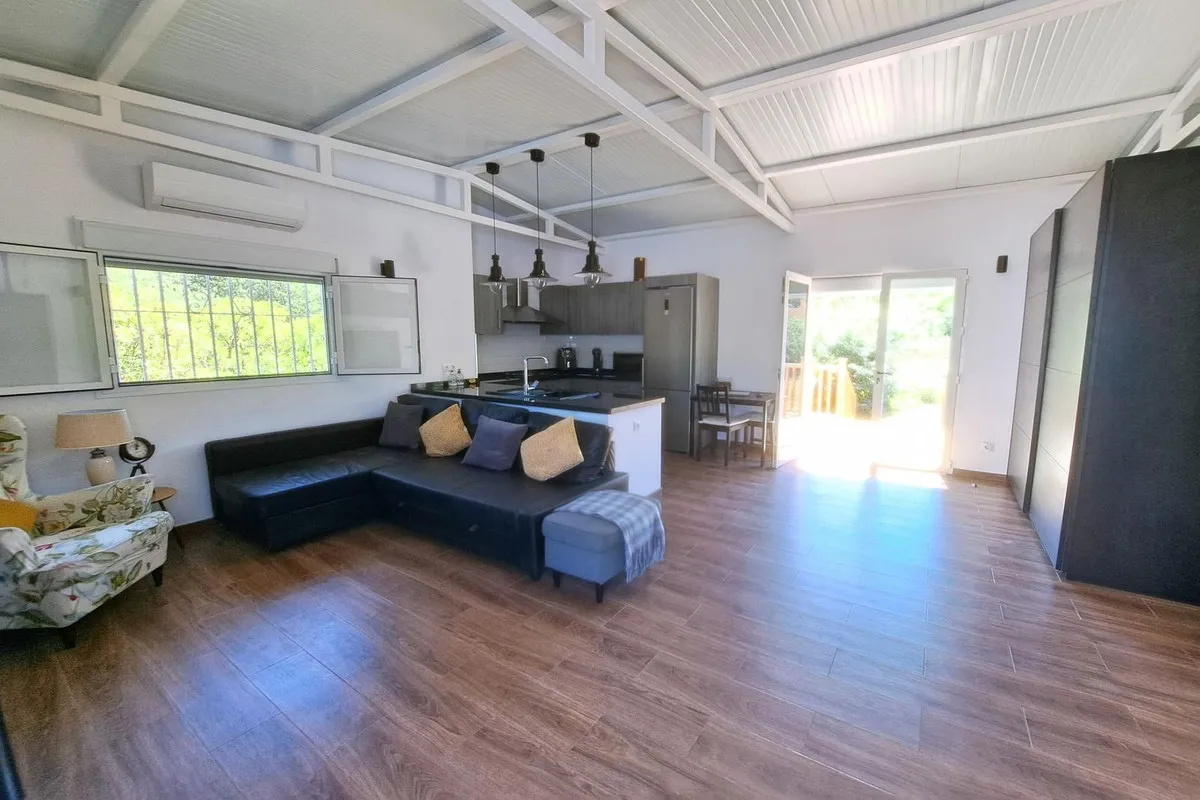 c54db1de-ed15-45ee-9a7b-1c998a0fb7a5