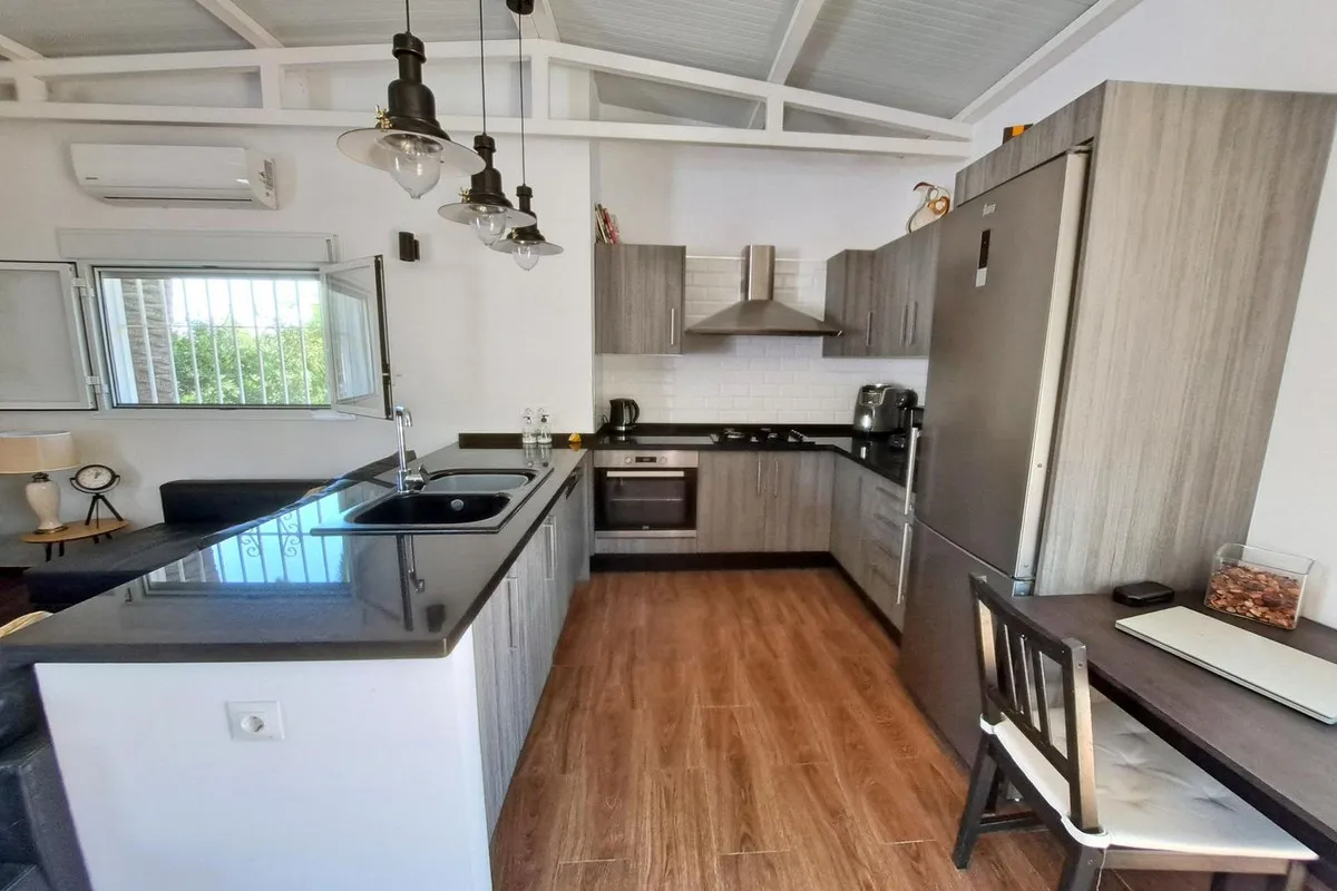 c64bce0f-aa5b-47b5-9d4e-6e5399c46d9e