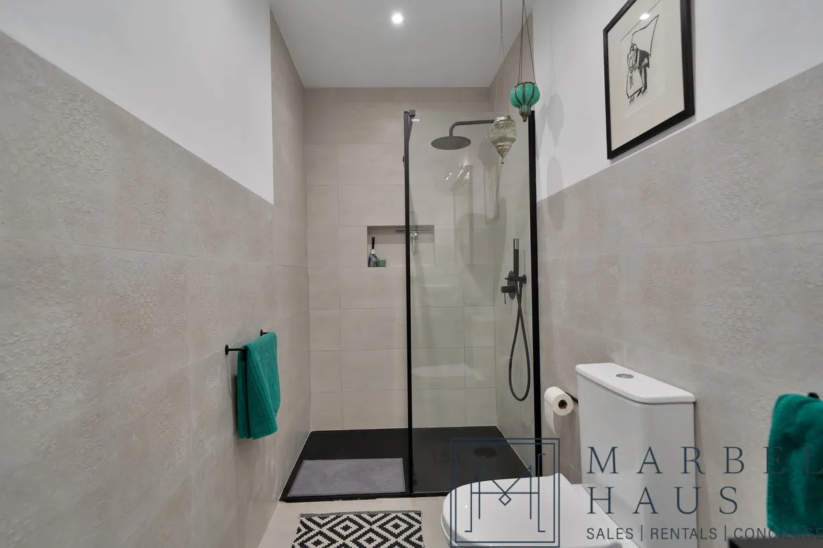 b56acf54-0c93-4f69-8964-e83e028219ac