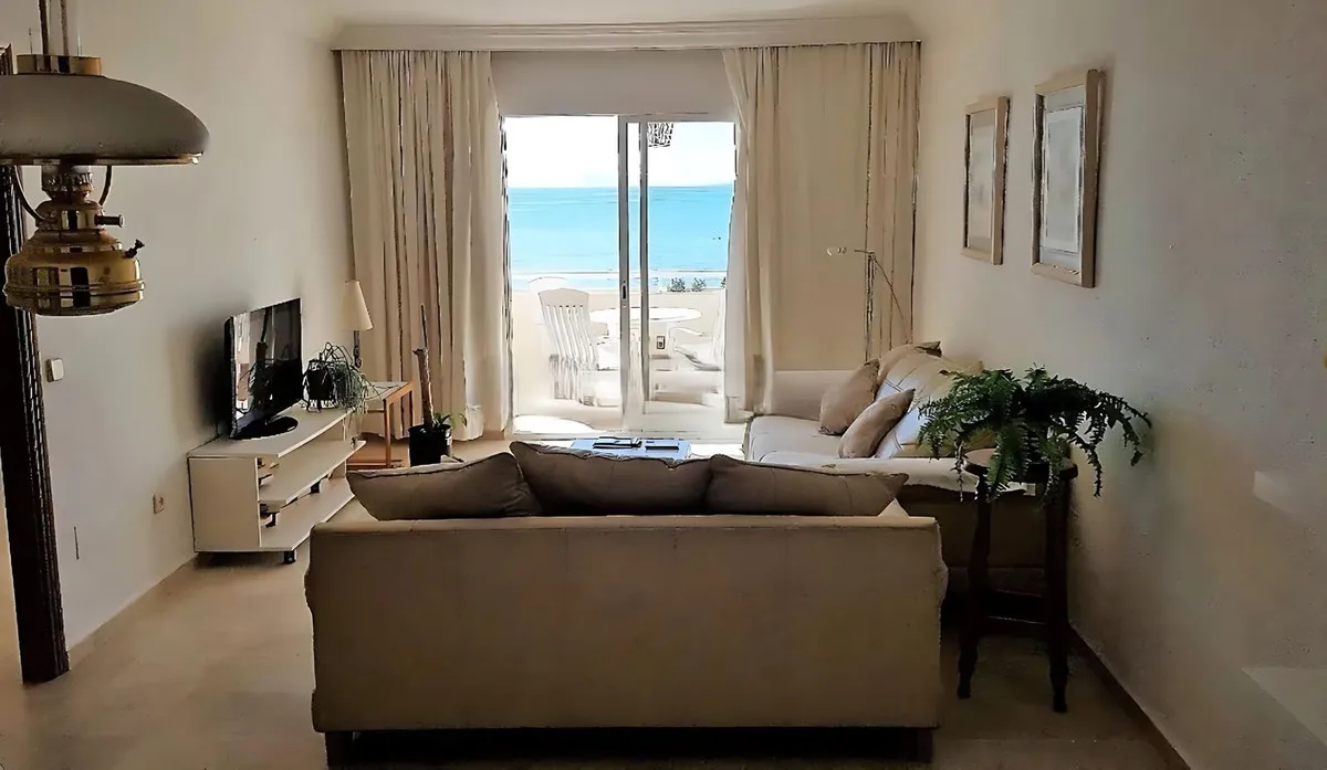 70c270c9-78d6-454c-83e9-c127e96af4c6