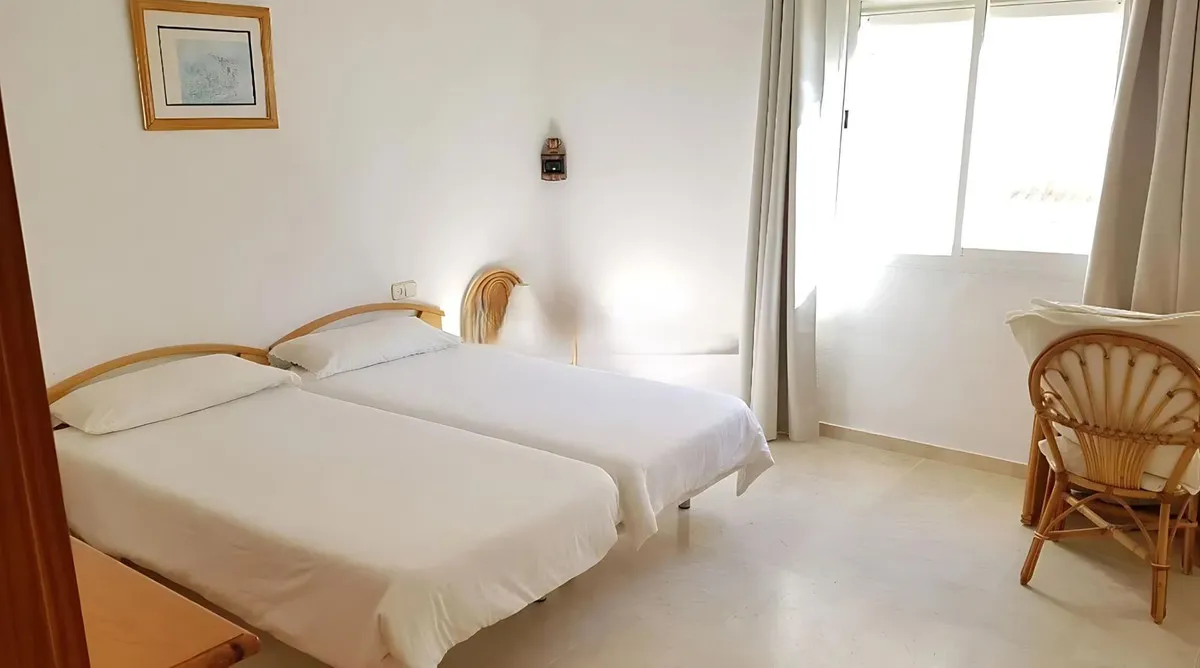 7256fedf-d181-41b0-938f-7976854a455b