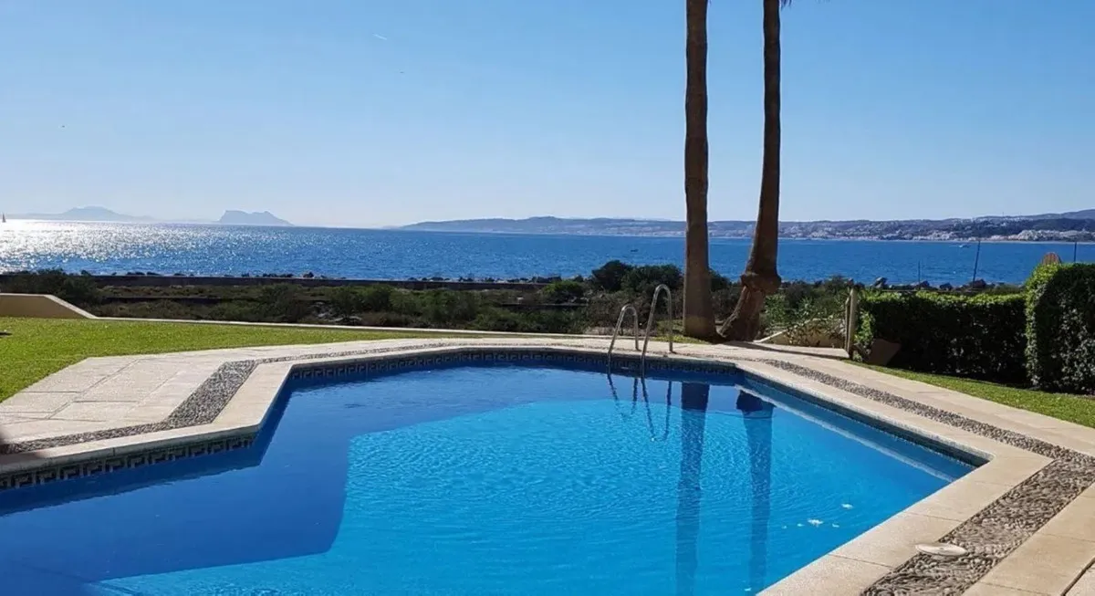 7c803cd3-fae0-429a-9746-f769ed7f75b5