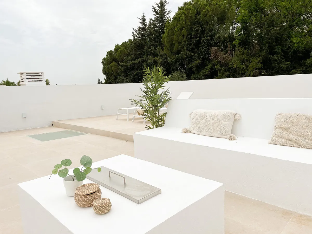 9f1a7c1c-1f12-401a-b47e-2ae29b74f065