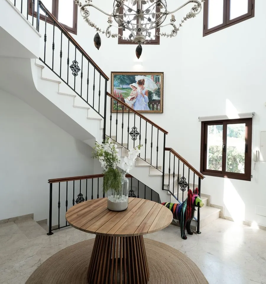 0a250b85-09c8-4a51-a7ba-8a87bfdca1fa