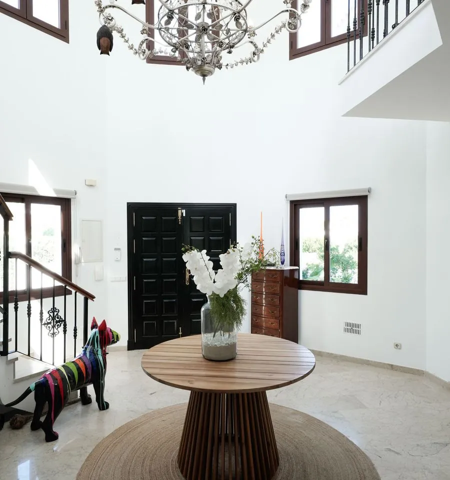 3761f7b3-f973-4617-a5e6-c0a6dd6cdcba