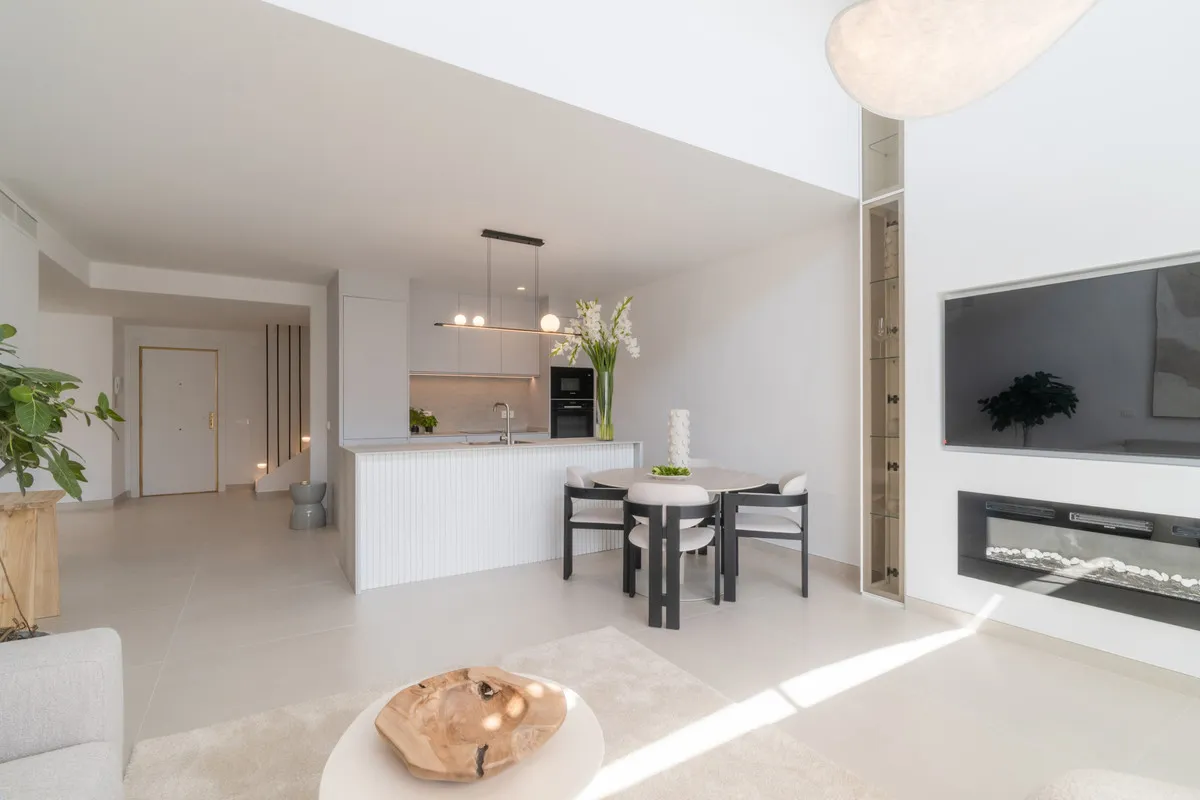 b78465b9-b995-474c-8126-7ee9cf4a0fa4