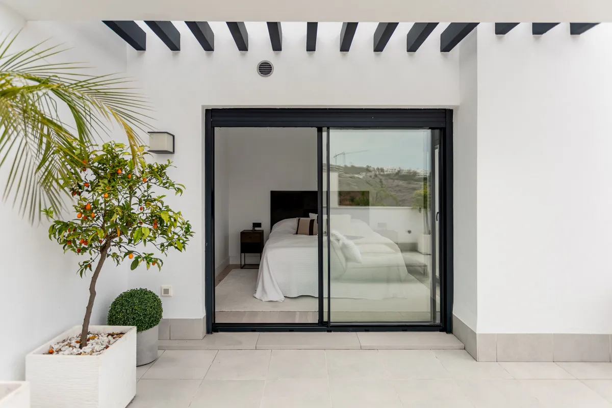 b491c821-c803-445a-87c6-b0814304afc2