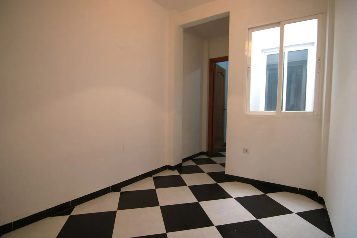 31b95d0e-b678-47d3-99e7-b6726c850cd0