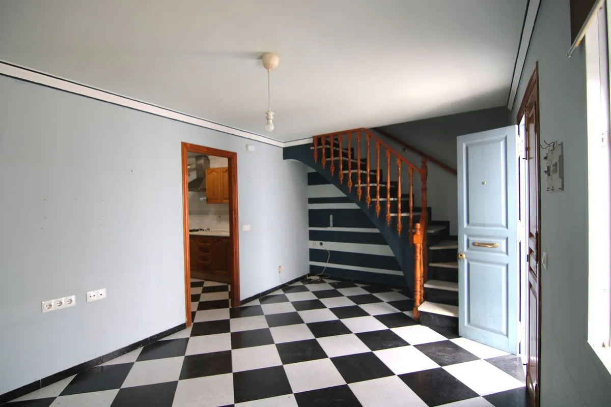 34ff4a40-669a-43b5-91d6-fd8db132257c