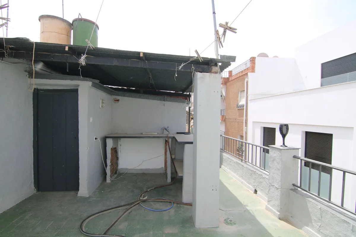 8afd6137-86b6-4c4f-ab6f-6ca7fa91713a