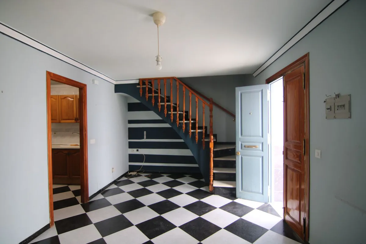 b3d7e7c7-0724-4ba4-9540-4a56a12f926f