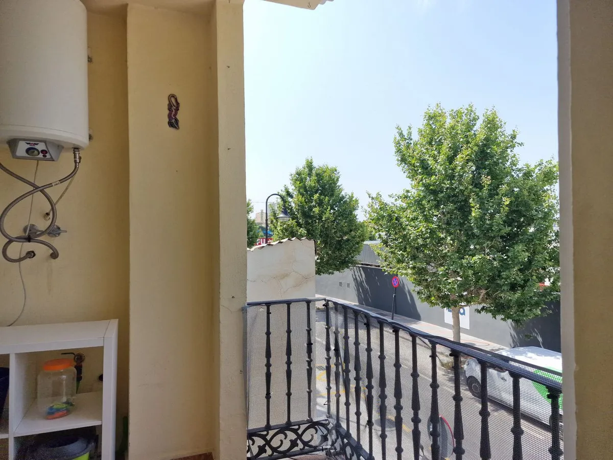 2c565784-cc03-40ed-885c-13f92bb88e36