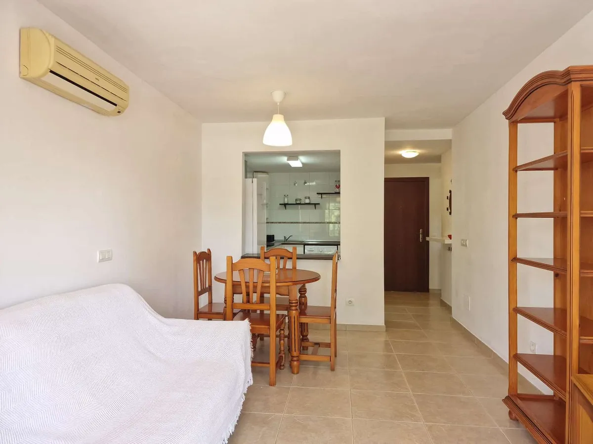 76384467-f2de-4fe6-9c43-c384d5f479b7