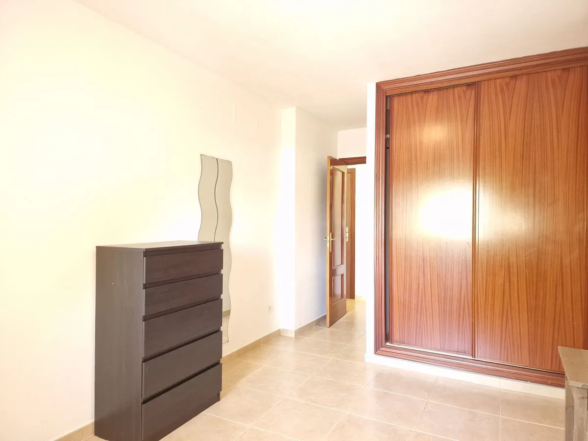 9df42788-b6ab-4d74-b1d1-2262d469f7ce