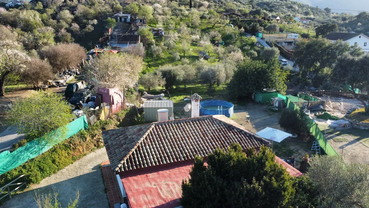 a8e36c98-cfe5-45c5-ac27-9bdcf8e4141b