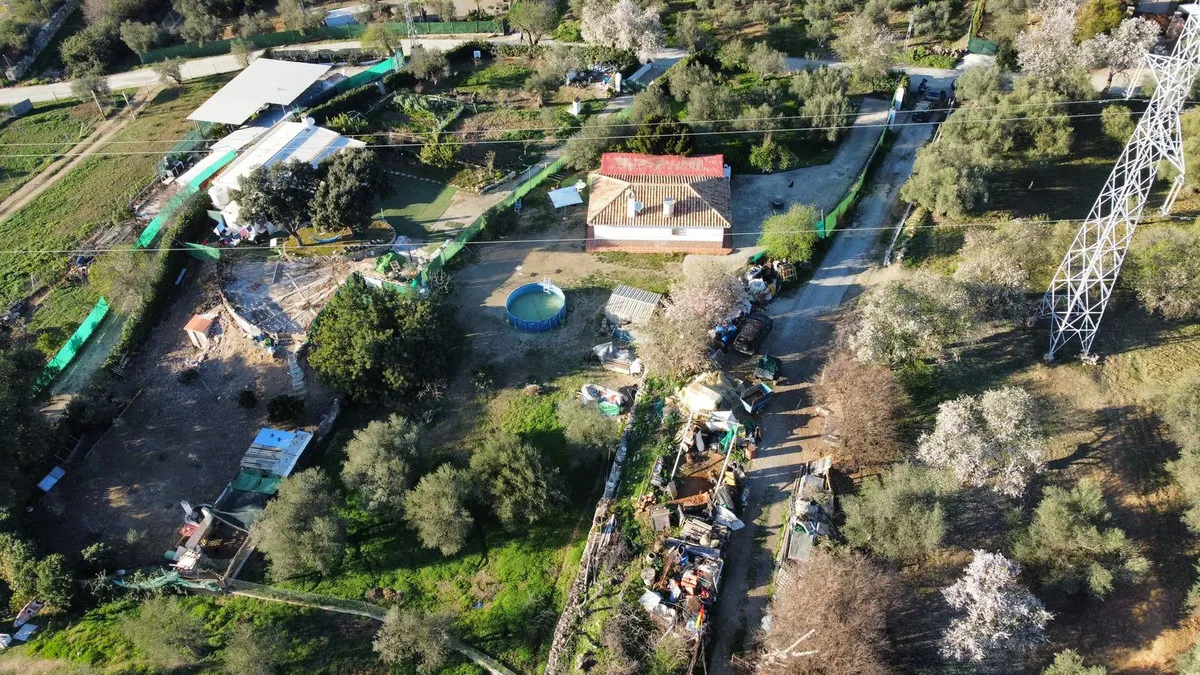 edfeca44-2ad9-4d15-93e3-f58f32d22494