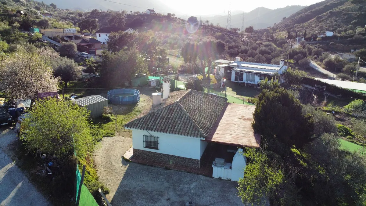 efa8c172-19f7-4df0-8834-0ed414d1225a