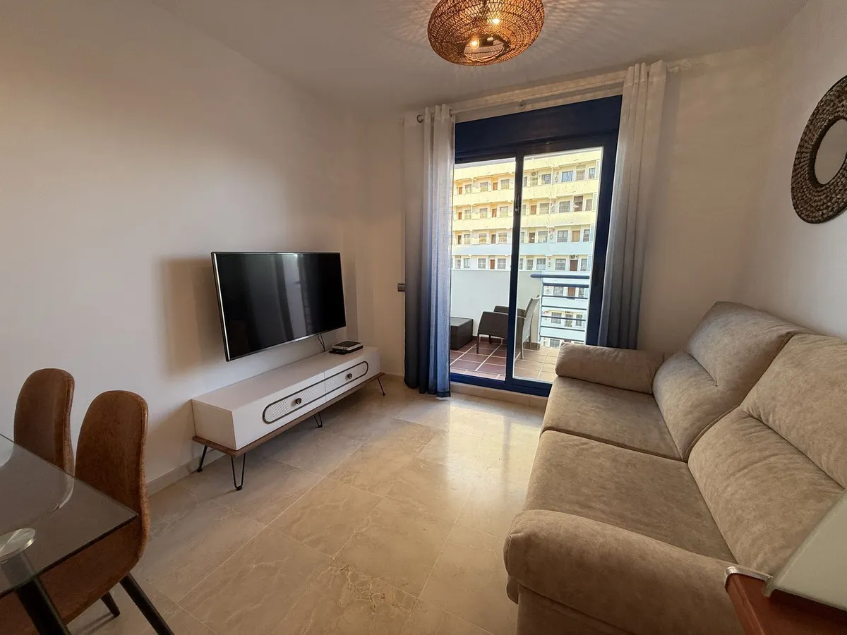 3aa47189-a469-4d04-b0eb-29e26999fbb4