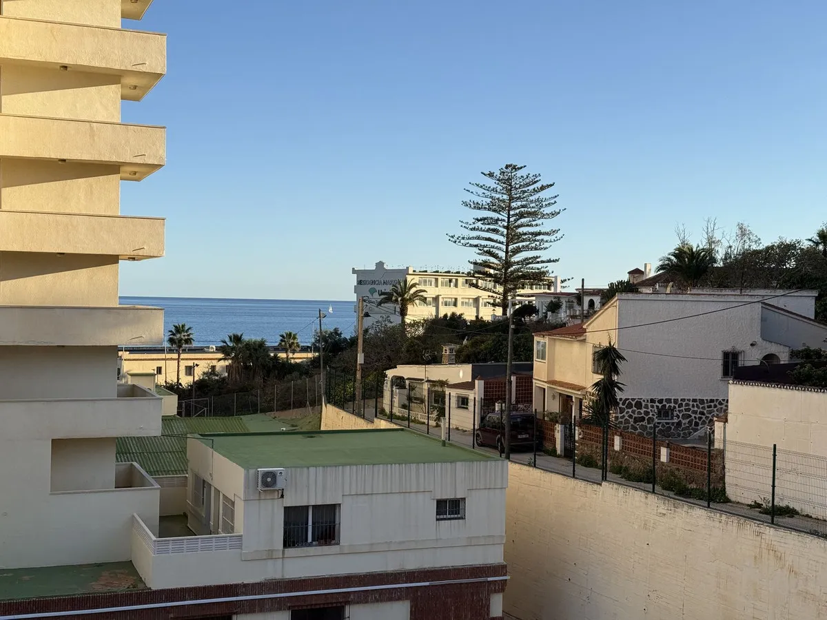 78eec853-a285-4f26-b579-22a18e0640c2