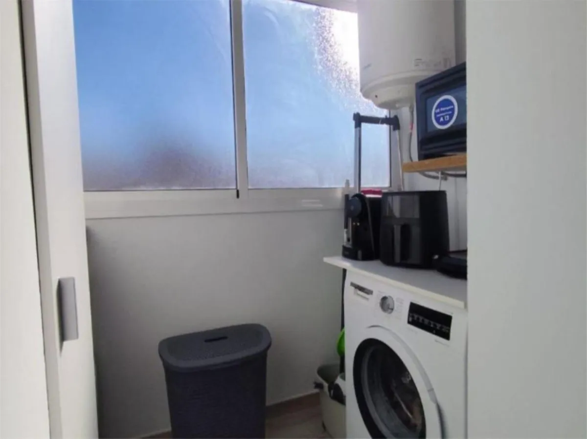 e6fafe18-8bbf-48ca-8047-8f042e487726