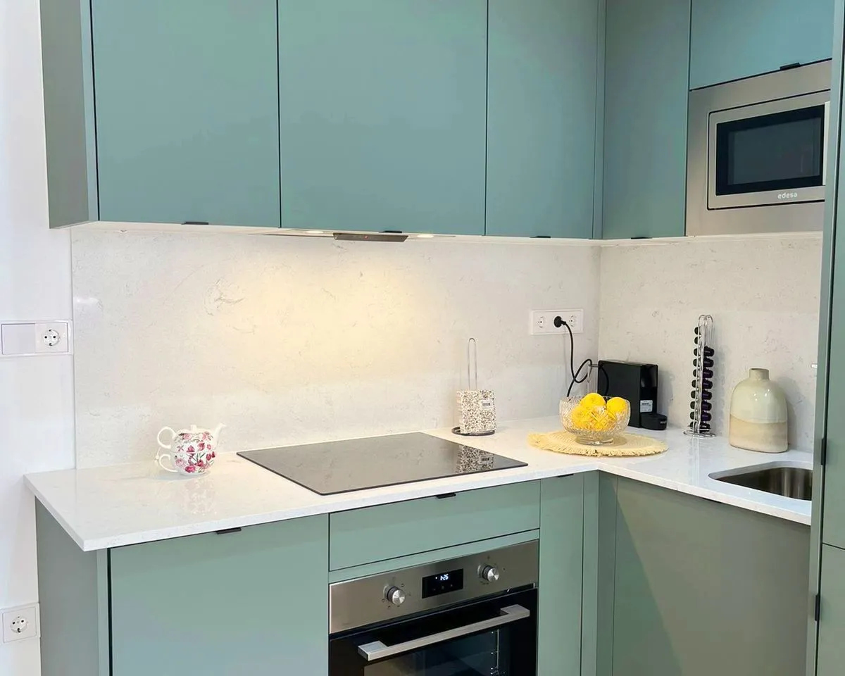 ad283647-10bd-4dd3-a89b-5d8826b29a9f