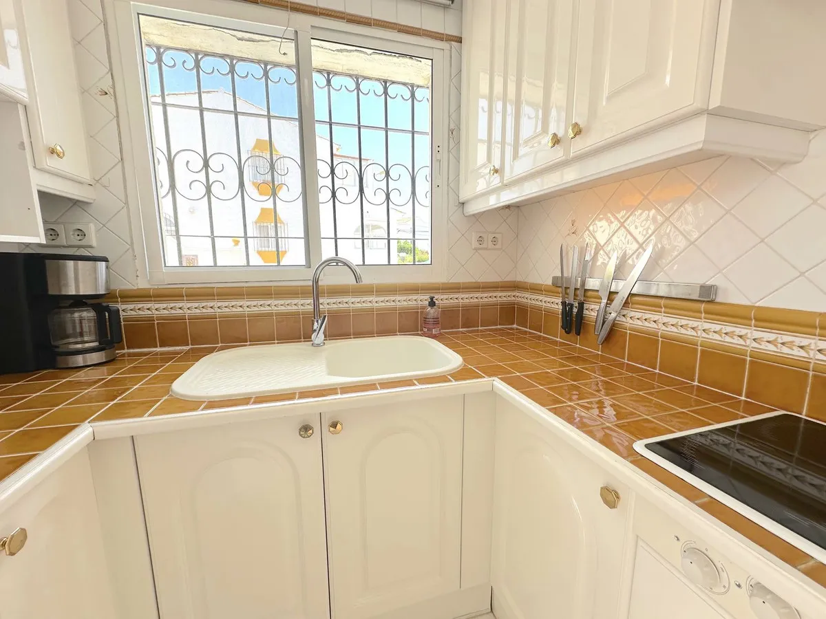 1323df8e-50e4-49db-a999-a0d886859029