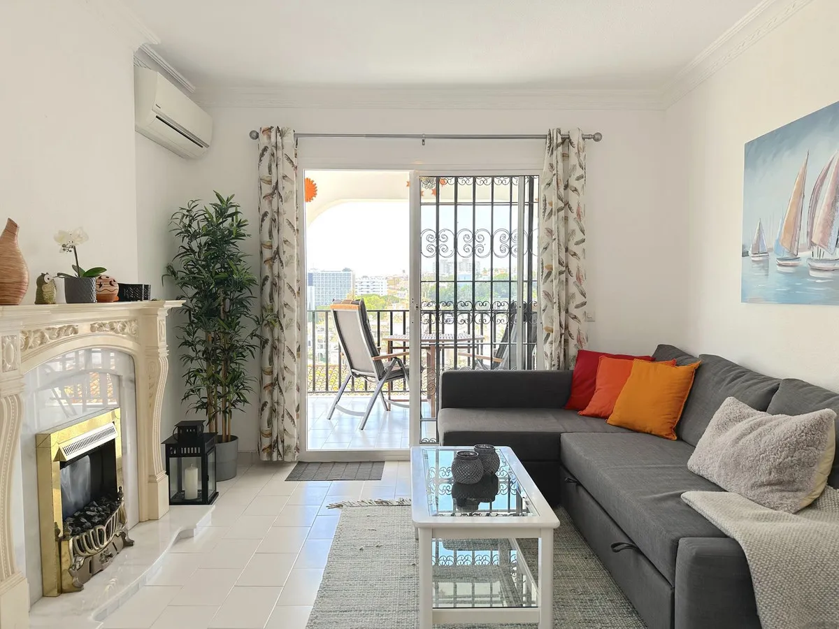 c1ad3b1f-8b08-4dd4-9836-10f5fbb601a3