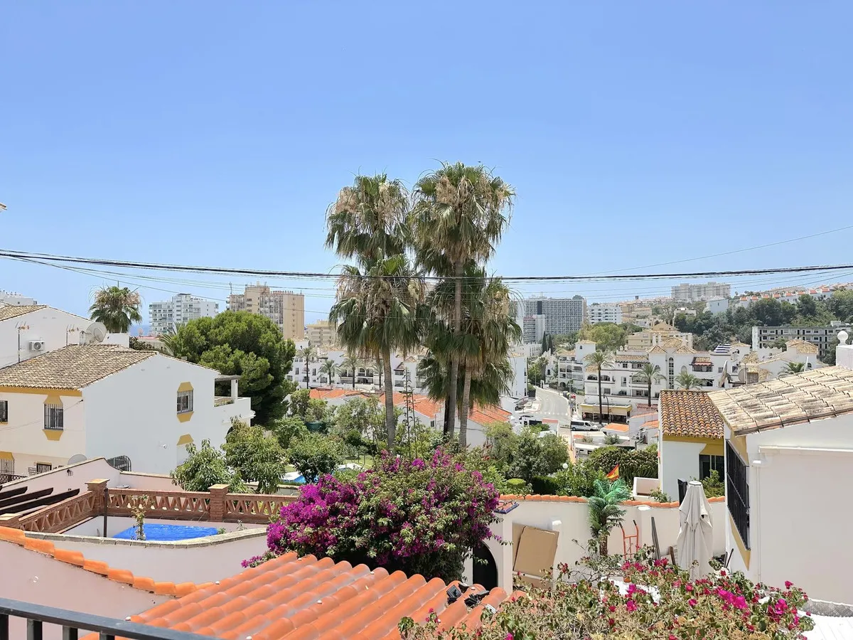 e35eb5f0-38c4-4c12-863e-8b8ca6294ffa