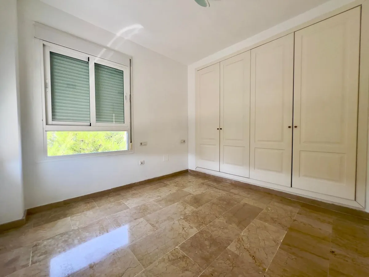 fe3dfec2-de87-47a3-85f8-858627d5e75e