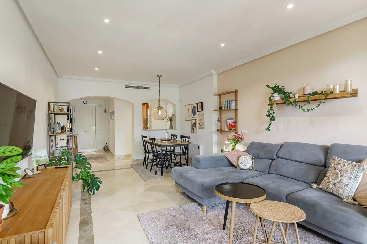 c87a2a2f-d97e-49cc-bf2a-33fe94f1b7e0