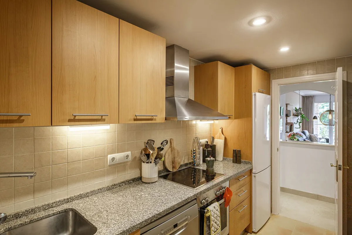 fa6927eb-55b1-446c-92cf-c902dd717432