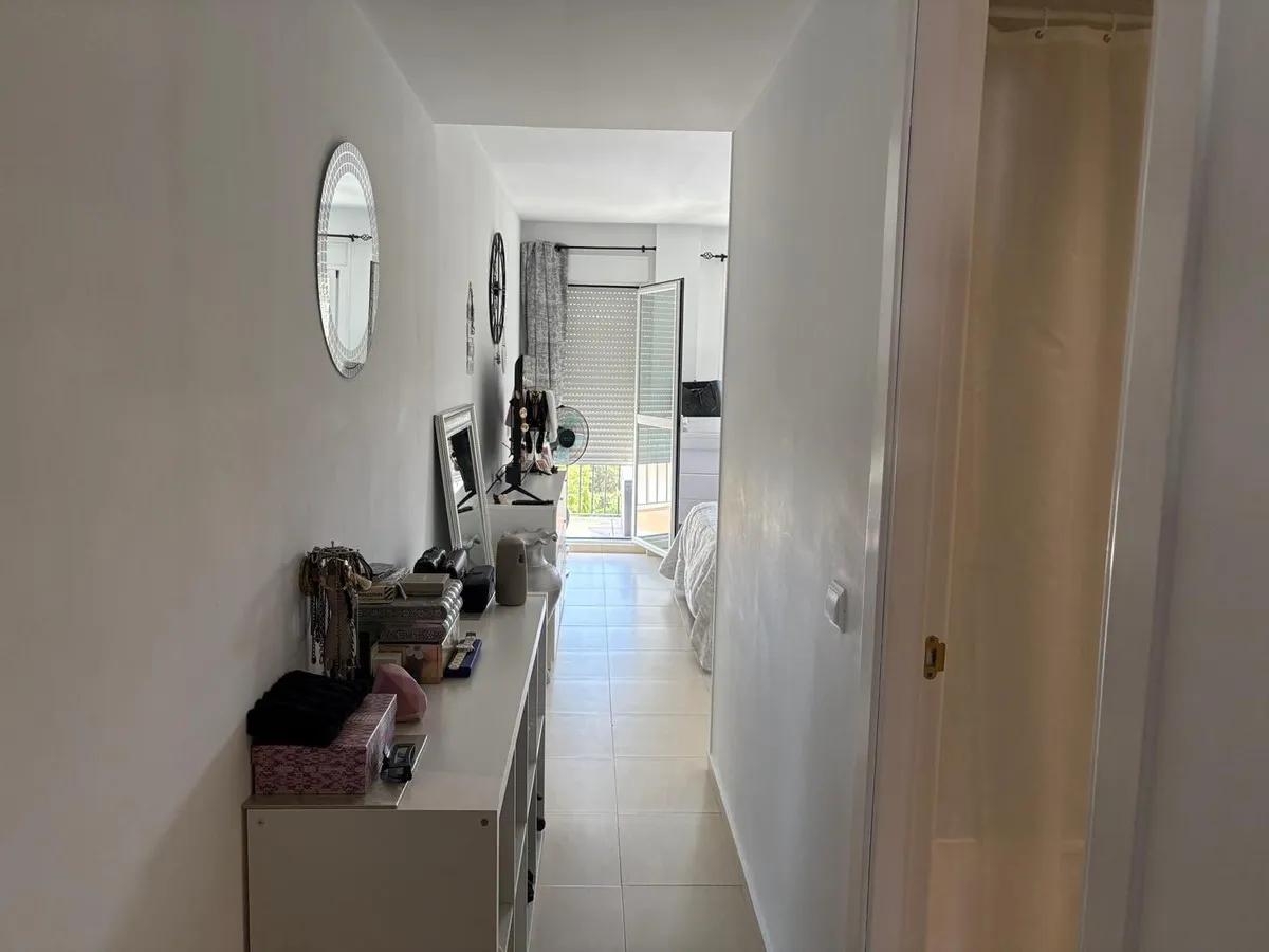 78494742-f6a2-4f60-bdaf-1acc1083feed