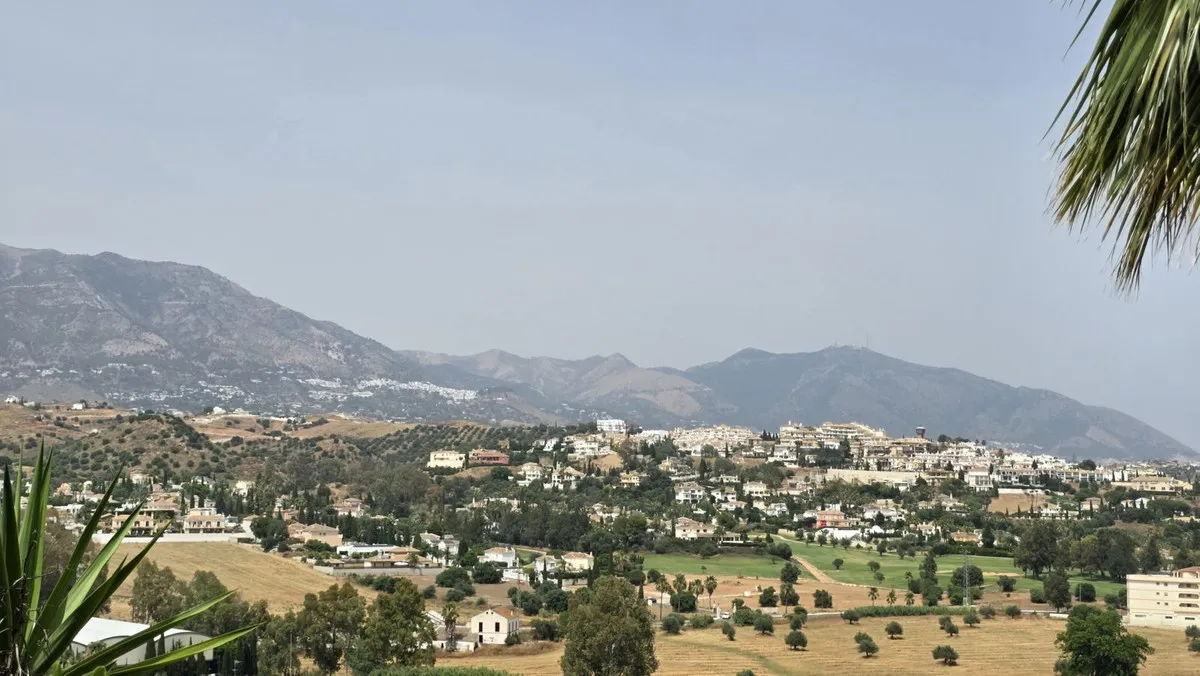 ad75499b-a5ea-42b1-84dd-a6c9dd95ca3f