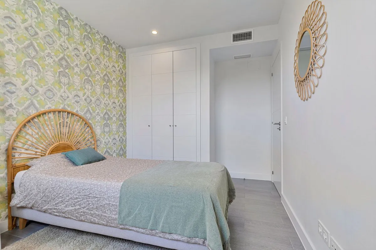 d13cc3cd-a8d1-49ff-b0a6-b9378a5b9086