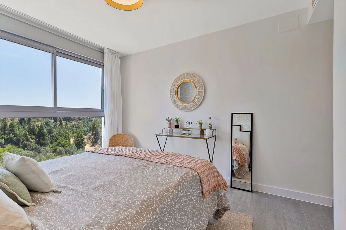 dd591986-18e1-4463-af80-190210809f2b