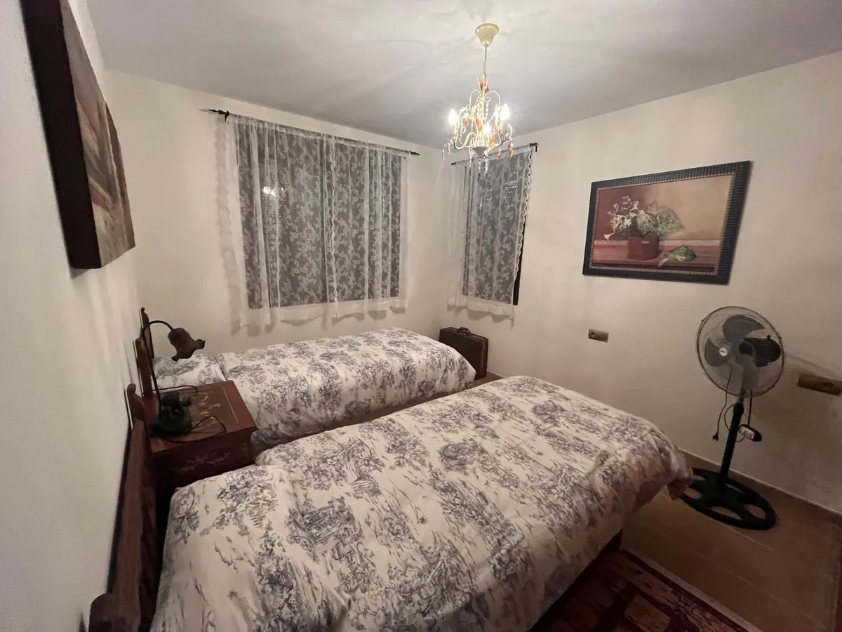 18c62bd8-7ffb-48f5-a051-9164eb4ea8b0