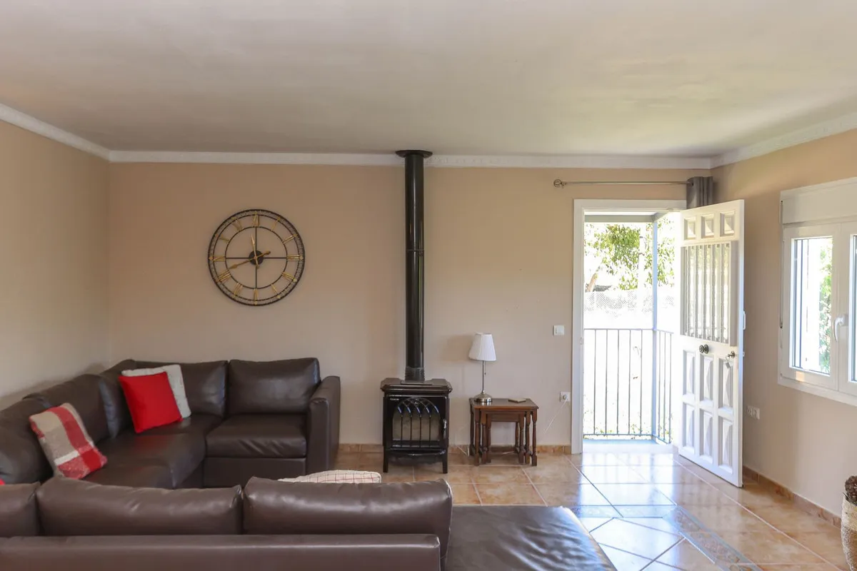 224fc073-15c5-4990-9883-b1b0dc572cfa