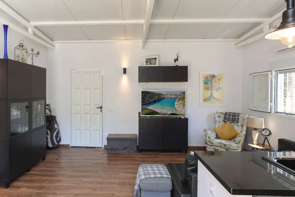 4212878d-a17e-4cd9-8d64-1097c3f4b93c