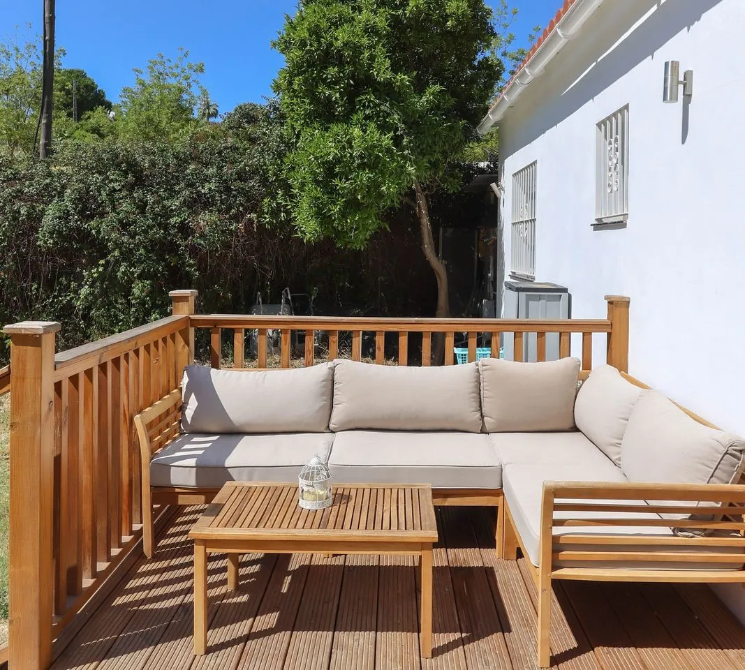 48853519-f617-4aa1-8623-550dbb03d967